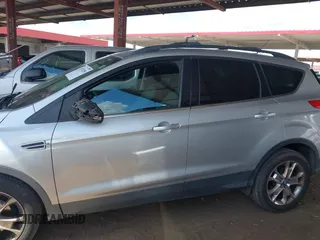 2013 Ford Escape SE with VIN 1FMCU0GX9DUB83512, listed as a IAAI auction lot 41970256 with 69,897 mi miles and . Bid and sale history available at DreamBid. Image 14.