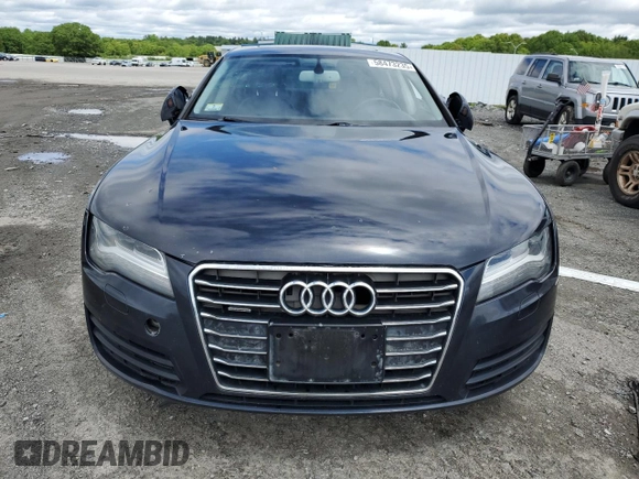 2012 Audi A7 z VIN WAUSGCFC8CN002171, wystawiony jako Copart lot #58473235 z przebiegiem 178 968 mil mil oraz Czysty tytuł • Clean title. Historia ofert i sprzedaży dostępna na DreamBid. Obrazek 5.