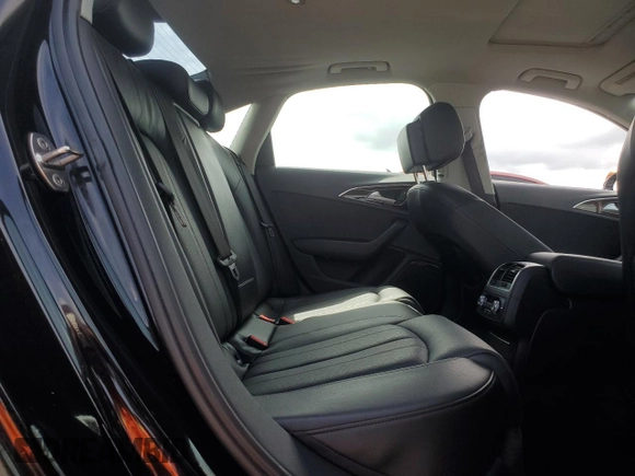 2014 Audi A6 Prestige z VIN WAUHGAFC8EN062243, wystawiony jako Copart lot #54622005 z przebiegiem 106 729 mil mil oraz Szkoda całkowita • Salvage title. Historia ofert i sprzedaży dostępna na DreamBid. Obrazek 10.