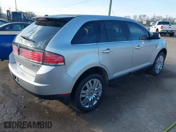 2009 Lincoln MKX with VIN 2LMDU68CX9BJ09620, listed as a IAAI auction lot 41544070 with 193,577 mi miles. Bid and sale history available at carsss.com. Image 4.