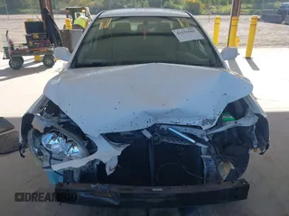 2007 Toyota Corolla CE with VIN 1NXBR32E87Z823671, listed as a IAAI auction lot 42152601 with 196,613 mi miles and . Bid and sale history available at DreamBid. Image 6.