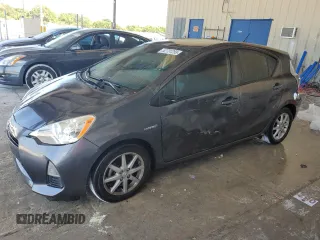 2014 Toyota Prius One with VIN JTDKDTB32E1067318, listed as a Copart auction lot 52731255 with 125,239 mi miles and Salvage Title. Bid and sale history available at DreamBid. Image 1.