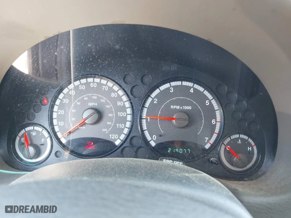 2006 Jeep Liberty Sport with VIN 1J4GK48K46W246801, listed as a IAAI auction lot 42048509 with 219,077 mi miles. Bid and sale history available at carsss.com. Image 7.