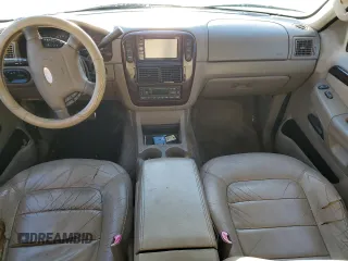 2004 Ford Explorer z VIN 1FMDU75K24ZA79547, wystawiony jako Copart lot #86813934 z przebiegiem Nie podano mil oraz Szkoda całkowita • Salvage title. Historia ofert i sprzedaży dostępna na DreamBid. Obrazek 8.