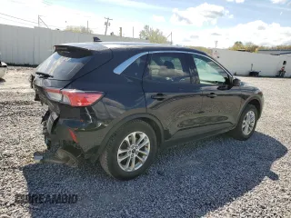2020 Ford Escape SE z VIN 1FMCU9G6XLUC62391, wystawiony jako Copart lot #55538105 z przebiegiem 76 591 mil mil oraz Szkoda całkowita • Salvage title. Historia ofert i sprzedaży dostępna na DreamBid. Obrazek 3.