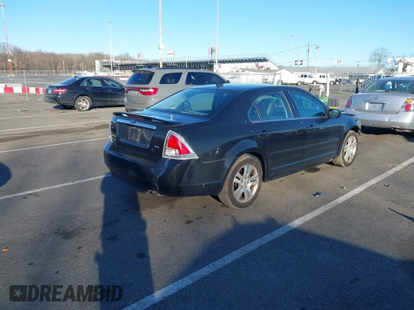 2009 Ford Fusion SEL with VIN 3FAHP08Z79R198337, listed as a IAAI auction lot 41642474 with 133,507 mi miles. Bid and sale history available at carsss.com. Image 4.