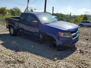 2015 Chevrolet Colorado 4WD WT with VIN 1GCHTAE3XF1196017, listed as a Copart auction lot 69189494 with 18,051 mi miles and Salvage Title. Bid and sale history available at DreamBid. Image 4.