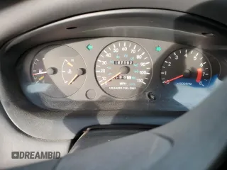 1993 Geo Prizm z VIN 1Y1SK5387PZ044239, wystawiony jako Copart lot #86178134 z przebiegiem 147 152 mil mil oraz Tytuł czysty. Historia ofert i sprzedaży dostępna na DreamBid. Obrazek 9.