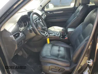 2018 Mazda CX-5 Grand Touring z VIN JM3KFBDM0J0399985, wystawiony jako Copart lot #54097665 z przebiegiem 45 344 mil mil oraz Szkoda całkowita • Salvage title. Historia ofert i sprzedaży dostępna na DreamBid. Obrazek 7.