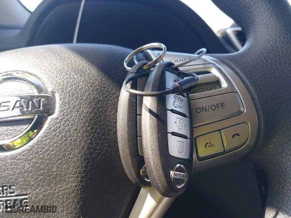 2015 Nissan Rogue S with VIN KNMAT2MT3FP567430, listed as a IAAI auction lot 41650408 with 155,654 mi miles. Bid and sale history available at carsss.com. Image 11.