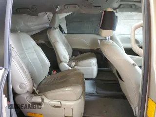 2012 Toyota Sienna XLE with VIN 5TDDK3DC1CS047265, listed as a Copart auction lot 58500275 with 203,548 mi miles and Salvage title. Bid and sale history available at DreamBid. Image 11.