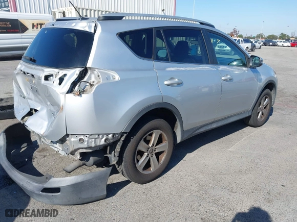 2015 Toyota RAV4 XLE with VIN 2T3WFREV8FW202333, listed as a IAAI auction lot 41993567 with 182,722 mi miles. Bid and sale history available at carsss.com. Image 4.