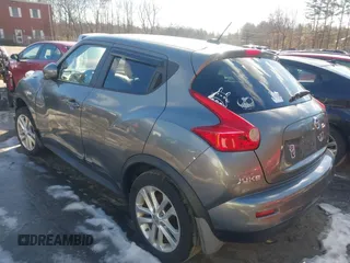 2012 Nissan Juke SV with VIN JN8AF5MV6CT108121, listed as a IAAI auction lot 41589587 with 136,185 mi miles. Bid and sale history available at carsss.com. Image 3.