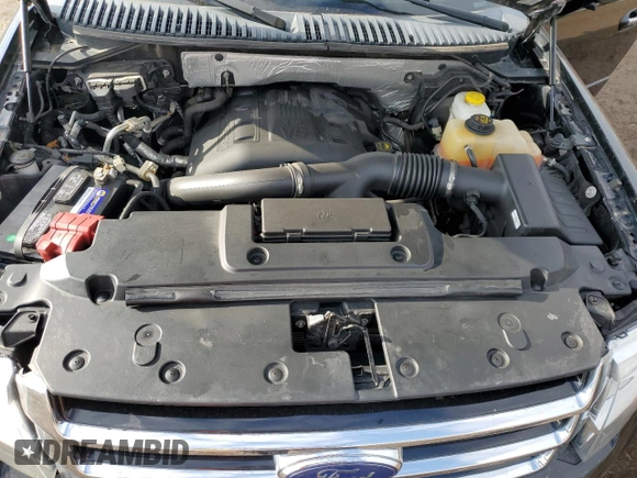 2017 Ford Expedition Max XLT z VIN 1FMJK1JT4HEA33395, wystawiony jako Copart lot #52217065 z przebiegiem 151 267 mil mil oraz Szkoda całkowita • Salvage title. Historia ofert i sprzedaży dostępna na DreamBid. Obrazek 12.