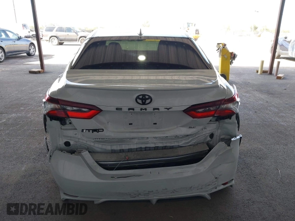 2022 Toyota Camry SE z VIN 4T1G11AK5NU019057, wystawiony jako IAAI lot #42009182 z przebiegiem 48 250 mil mil oraz . Historia ofert i sprzedaży dostępna na DreamBid. Obrazek 17.