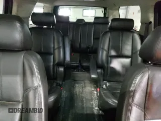 2010 GMC Yukon XL z VIN 1GKUKKE39AR133545, wystawiony jako Copart lot #48622635 z przebiegiem 243 633 mil mil oraz Tytuł czysty. Historia ofert i sprzedaży dostępna na DreamBid. Obrazek 10.
