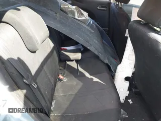 2013 Mazda 2 Sport z VIN JM1DE1KZ4D0163423, wystawiony jako IAAI lot #40404598 z przebiegiem Nie podano mil oraz . Historia ofert i sprzedaży dostępna na DreamBid. Obrazek 8.