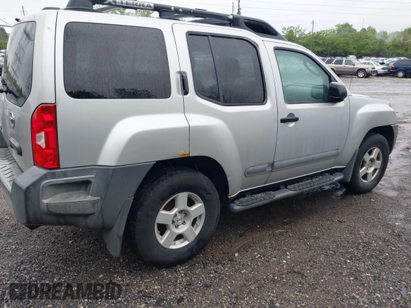 2005 Nissan Xterra S with VIN 5N1AN08W25C638637, listed as a IAAI auction lot 42224490 with 333,943 mi miles and . Bid and sale history available at DreamBid. Image 4.