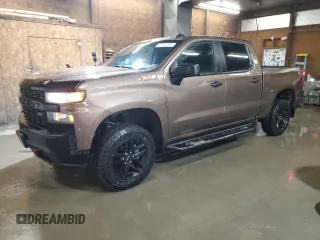 2019 Chevrolet Silverado 1500 Custom Trail Boss with VIN 3GCPYCEF2KG220731, listed as a Copart auction lot 47949865 with 74,962 mi miles and Salvage Title. Bid and sale history available at carsss.com. Image 1.