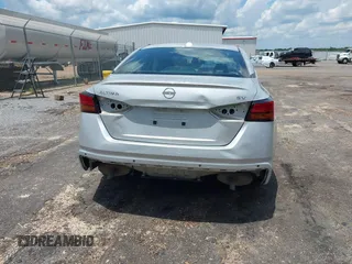 2024 Nissan Altima SV with VIN 1N4BL4DV7RN339731, listed as a IAAI auction lot 42642371 with 34,165 mi miles and . Bid and sale history available at DreamBid. Image 6.