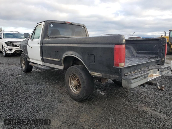 1996 Ford F-250 z VIN 1FTHF26F2TEA79509, wystawiony jako Copart lot #84965044 z przebiegiem 366 844 mil mil oraz Szkoda całkowita • Salvage title. Historia ofert i sprzedaży dostępna na DreamBid. Obrazek 2.