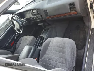 1997 Jeep Grand Cherokee TSi with VIN 1J4FX58S2VC612449, listed as a Copart auction lot 43532675 with 221,382 mi miles and Salvage Title. Bid and sale history available at carsss.com. Image 8.