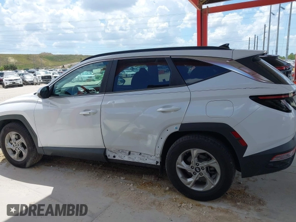 2022 Hyundai Tucson SEL with VIN 5NMJB3AE6NH027205, listed as a IAAI auction lot 41940690 with 40,865 mi miles. Bid and sale history available at carsss.com. Image 15.