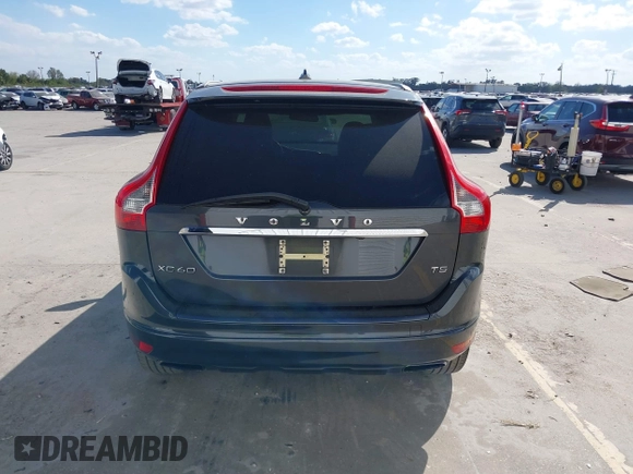 2015 Volvo XC60 T5 Drive-E Premier Plus with VIN YV440MDC7F2606774, listed as a IAAI auction lot 41564034 with 166,758 mi miles. Bid and sale history available at carsss.com. Image 16.