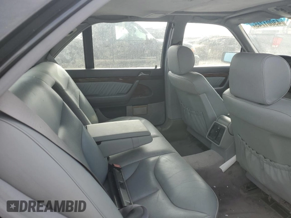 1995 Mercedes-Benz S with VIN WDBGA51E2SA215698, listed as a Copart auction lot 43001745 with Not Provided miles and Clean Title. Bid and sale history available at DreamBid. Image 10.