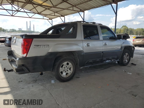 2002 Chevrolet Avalanche with VIN 3GNEC13T92G226777, listed as a Copart auction lot 74441144 with 294,117 mi miles and Salvage Title. Bid and sale history available at DreamBid. Image 3.