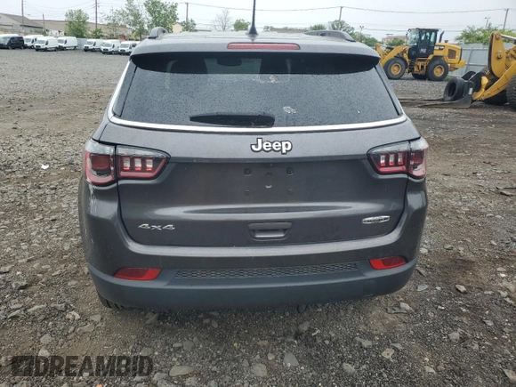 2022 Jeep Compass Latitude Lux with VIN 3C4NJDFB7NT203531, listed as a Copart auction lot 58261785 with 17,525 mi miles and Salvage title. Bid and sale history available at DreamBid. Image 6.
