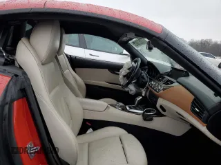2016 BMW Z4 sDrive28i with VIN WBALL5C50G5A20268, listed as a Copart auction lot 77287803 with 0 mi miles. Bid and sale history available at carsss.com. Image 10.