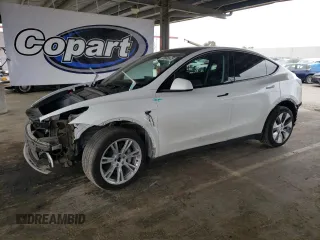 2022 Tesla Model Y Long Range z VIN 7SAYGDEE4NF576275, wystawiony jako Copart lot #53968925 z przebiegiem 30 524 mil mil oraz Szkoda całkowita • Salvage title. Historia ofert i sprzedaży dostępna na DreamBid. Obrazek 1.