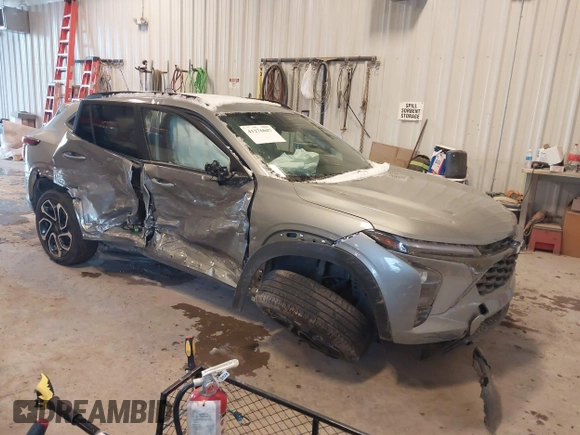 2024 Chevrolet Trax 2RS with VIN KL77LJE22RC206709, listed as a IAAI auction lot 41276047 with 15,713 mi miles and . Bid and sale history available at DreamBid. Image 1.