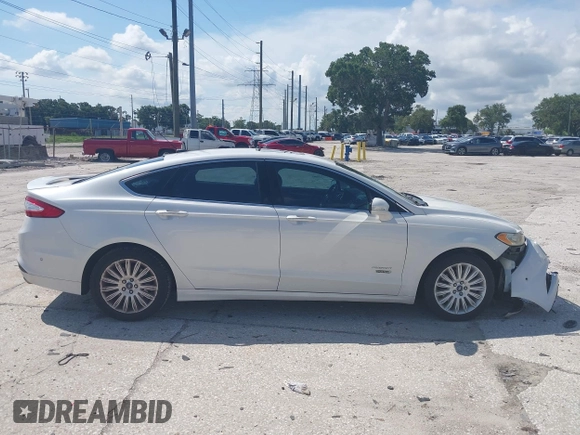 2013 Ford Fusion Titanium with VIN 3FA6P0SU0DR239890, listed as a IAAI auction lot 42745530 with 129,458 mi miles and . Bid and sale history available at DreamBid. Image 13.