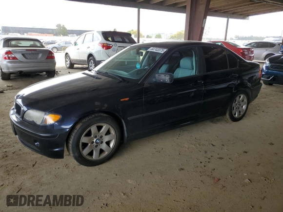2002 BMW 3 Series 325i with VIN WBAET37452NG79633, listed as a Copart auction lot 44743375 with 118,710 mi miles and Clean Title. Bid and sale history available at carsss.com. Image 1.