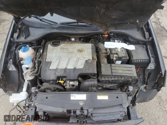 2014 Volkswagen Jetta SportWagen TDI w/Sunroof & Nav with VIN 3VWPL7AJ4EM609163, listed as a Copart auction lot 87769675 with 93,708 mi miles and Salvage Title. Bid and sale history available at carsss.com. Image 11.