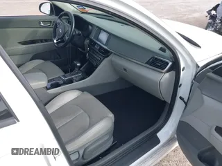 2017 Kia Optima EX with VIN 5XXGU4L34HG167892, listed as a IAAI auction lot 41853266 with 179,210 mi miles. Bid and sale history available at carsss.com. Image 5.