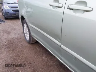 2007 Toyota Sienna CE with VIN 5TDZK23C87S017462, listed as a IAAI auction lot 42113773 with 201,306 mi miles. Bid and sale history available at carsss.com. Image 6.