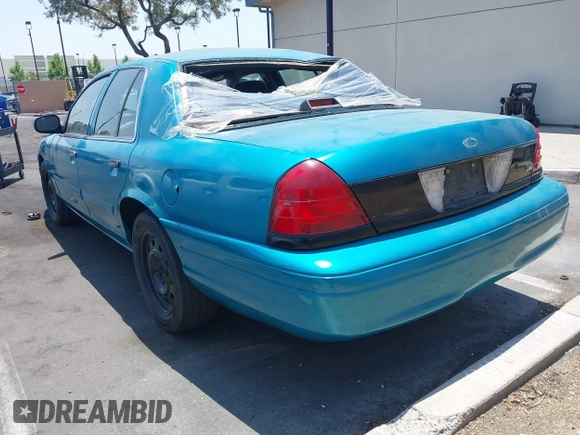 2011 Ford Police Interceptor с VIN 2FABP7BV2BX122309, выставлен на аукционе IAAI как лот 42442289 с пробегом Не указан миль и . История ставок и продаж доступна на DreamBid. Изображение 3.