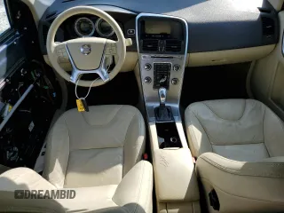 2013 Volvo XC60 3.2L с VIN YV4952DLXD2412099, выставлен на аукционе Copart как лот 54785685 с пробегом 133 231 миль миль и Списание • Salvage title. История ставок и продаж доступна на DreamBid. Изображение 8.