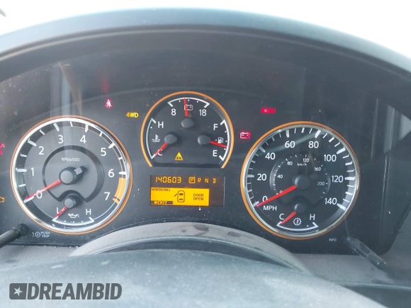 2015 Nissan Titan SV z VIN 1N6AA0EC4FN500837, wystawiony jako IAAI lot #42004647 z przebiegiem 140 603 mil mil oraz . Historia ofert i sprzedaży dostępna na DreamBid. Obrazek 7.