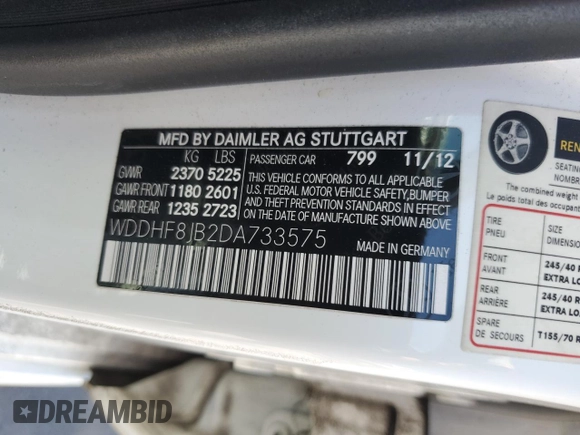 2013 Mercedes-Benz E 350 Luxury with VIN WDDHF8JB2DA733575, listed as a Copart auction lot 61680145 with 83,098 mi miles and Salvage title. Bid and sale history available at DreamBid. Image 12.