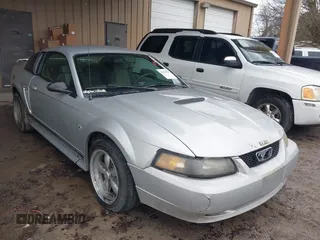 2001 Ford Mustang Standard with VIN 1FAFP40411F232997, listed as a IAAI auction lot 41560523 with 234,743 mi miles. Bid and sale history available at carsss.com. Image 1.