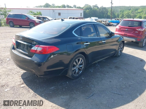 2012 Infiniti M with VIN JN1BY1AP3CM330962, listed as a IAAI auction lot 42130578 with 235,278 mi miles and . Bid and sale history available at DreamBid. Image 4.