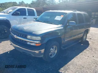 2001 Chevrolet Tahoe LT with VIN 1GNEK13T11J144185, listed as a IAAI auction lot 41647366 with 286,225 mi miles. Bid and sale history available at carsss.com. Image 2.