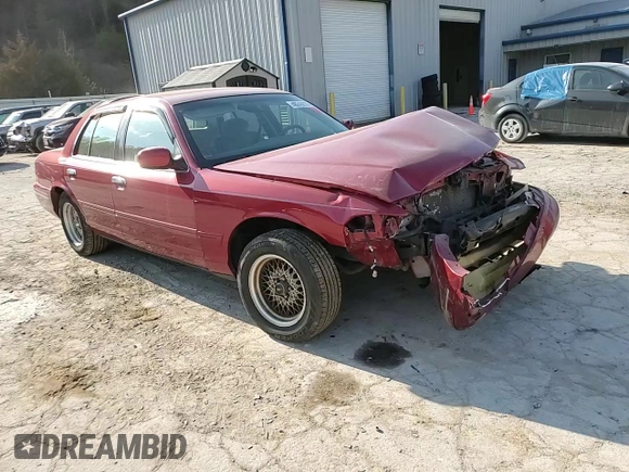 2001 Ford Crown Victoria LX z VIN 2FAFP74W41X205147, wystawiony jako Copart lot #46240035 z przebiegiem 65 495 mil mil oraz Szkoda całkowita • Salvage title. Historia ofert i sprzedaży dostępna na DreamBid. Obrazek 10.