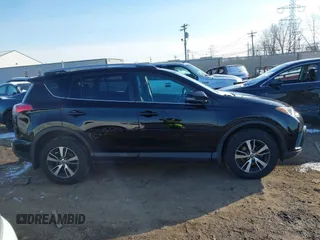 2018 Toyota RAV4 XLE with VIN 2T3RFREV1JW808773, listed as a IAAI auction lot 41595377 with 109,309 mi miles. Bid and sale history available at carsss.com. Image 14.