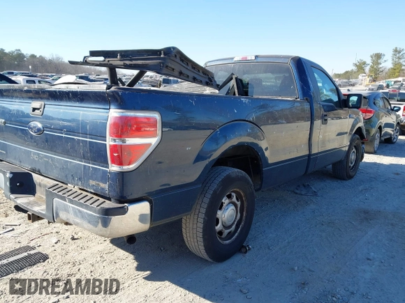 2014 Ford F-150 XL with VIN 1FTMF1CM3EKD71850, listed as a IAAI auction lot 41717723 with 276,867 mi miles. Bid and sale history available at carsss.com. Image 4.