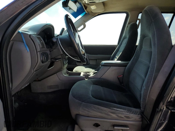 2002 Ford Explorer XLT with VIN 1FMZU63EX2UA80369, listed as a Copart auction lot 52621215 with 245,368 mi miles and Salvage Title. Bid and sale history available at DreamBid. Image 7.